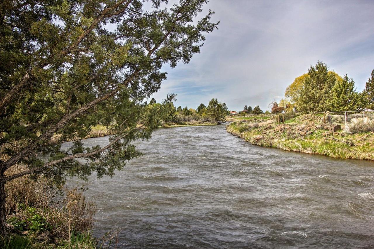 Updated Farmhouse With Deck On Central Oregon Canal! Villa Bend Esterno foto