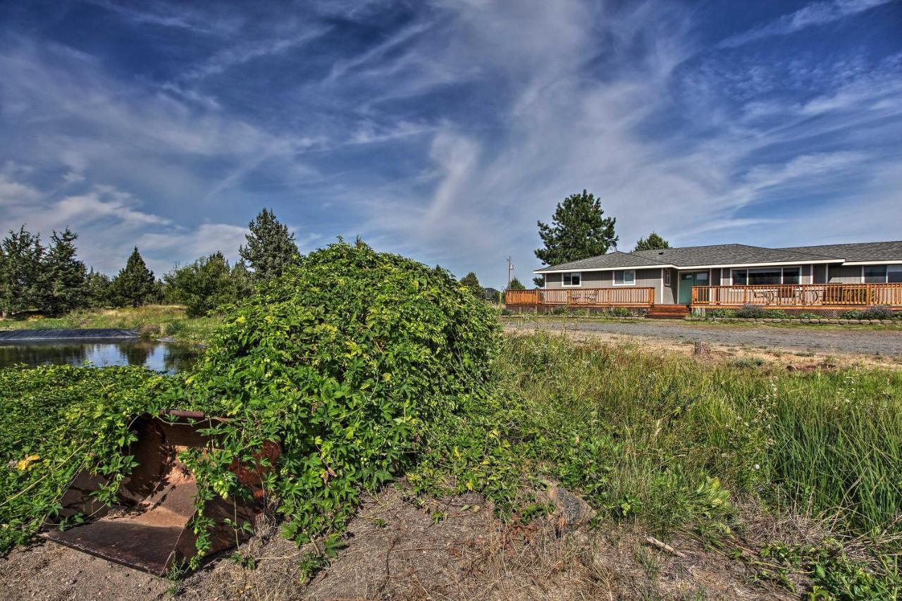 Updated Farmhouse With Deck On Central Oregon Canal! Villa Bend Esterno foto